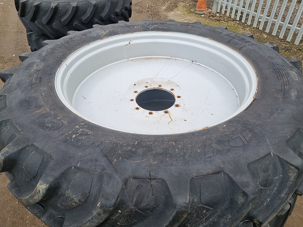 Chris Atkin & Son Ltd - CNH Rowcrop Wheels & Tyres
